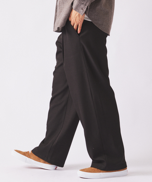 JOURNAL STANDARD relume（ジャーナルスタンダード　レリューム）の「バルジ ツイル 1タック ”レイジー” スラックス（スラックス・メンズ・チャコールグレー/ベージュ系その他/ブラック/ネイビー・LARGE/MEDIUM/SMALL）」の17枚目の写真