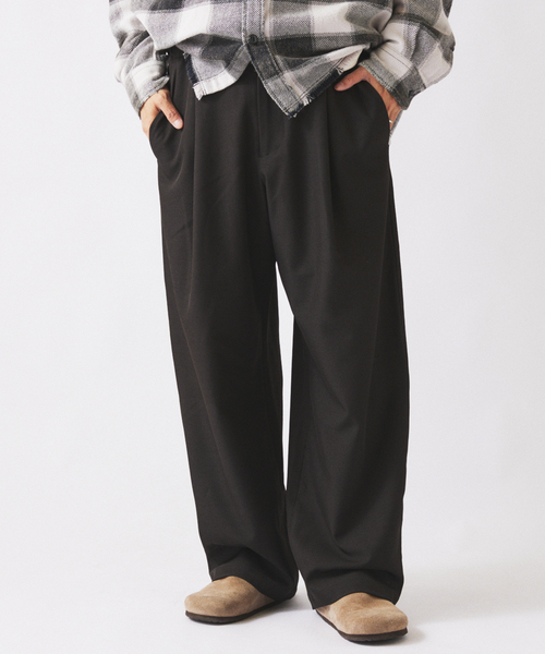 JOURNAL STANDARD relume（ジャーナルスタンダード　レリューム）の「バルジ ツイル 1タック ”レイジー” スラックス（スラックス・メンズ・チャコールグレー/ベージュ系その他/ブラック/ネイビー・LARGE/MEDIUM/SMALL）」の22枚目の写真