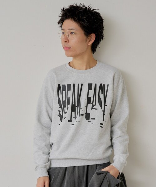 WHIMSIC（ウィムジック）の「【UNISEX/2サイズ展開】スピーク イージー スウェットプルオーバー（Tシャツ/カットソー・レディース・シルバー/ネイビー・1/2）」の2枚目の写真
