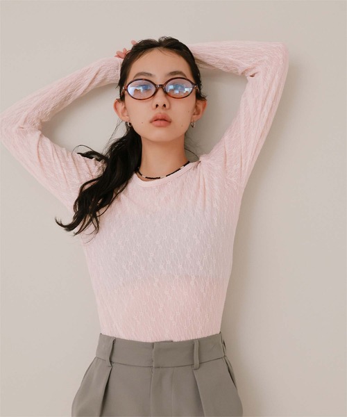 miette(ミエット)の「前後2wayレーストップス(Tシャツ/カットソー・レディース・ライトパープル/オフホワイト/ブラック/ライトブルー/ライトピンク・S/M/L)」の1枚目の写真