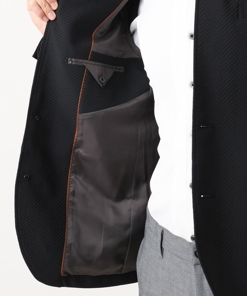 MICHEL KLEIN HOMME (ミッシェルクランオム)の「【セットアップ】ビックへリンボンコンバーチブルジャケット(テーラードジャケット・メンズ・ブラック・MEDIUM/LARGE/X-LARGE)」の13枚目の写真