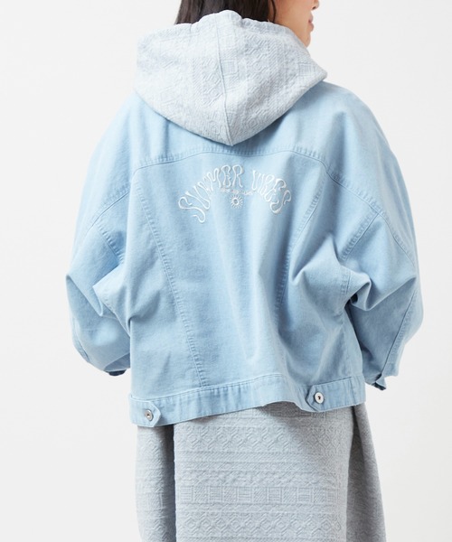 Kahiko(カヒコ)の「【Kahiko】SURF&Palms テイクストレッチデニムジャケット(デニムジャケット・レディース・ライトブルー/ブラック/ネイビー・FREE)」の8枚目の写真