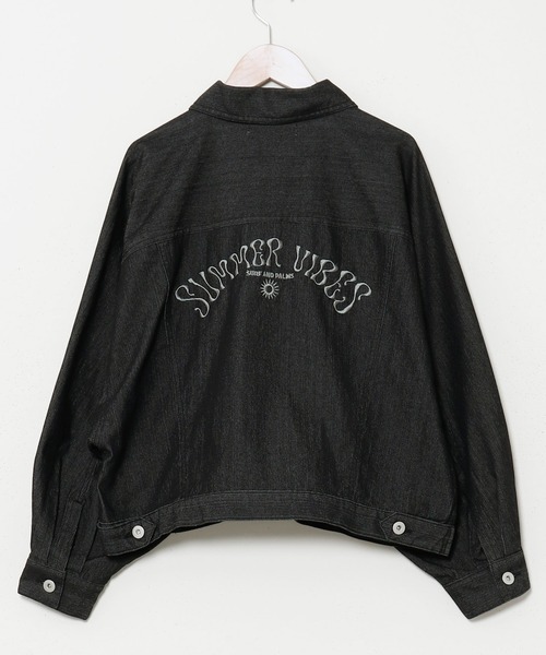 Kahiko(カヒコ)の「【Kahiko】SURF&Palms テイクストレッチデニムジャケット(デニムジャケット・レディース・ライトブルー/ブラック/ネイビー・FREE)」の4枚目の写真