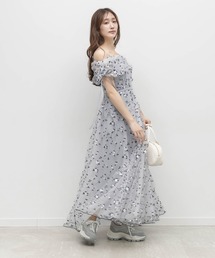 RANDA（ランダ）の「【Flower Collection】フラワー刺繍オフショルキャミワンピース（ワンピース）」