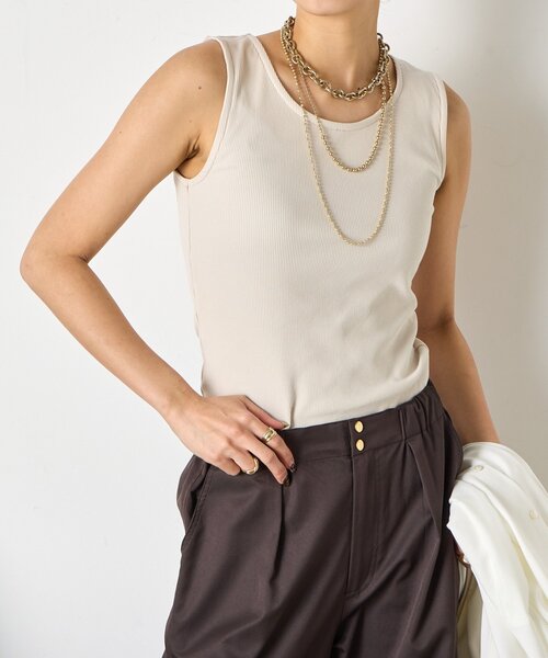 Jena espace merveilleux（ジェナ　エスパスメルヴェイユ）の「【垢抜けインナー】リブタンクトップ（キャミソール・レディース・オフホワイト/グレー/ベージュ・FREE）」の18枚目の写真
