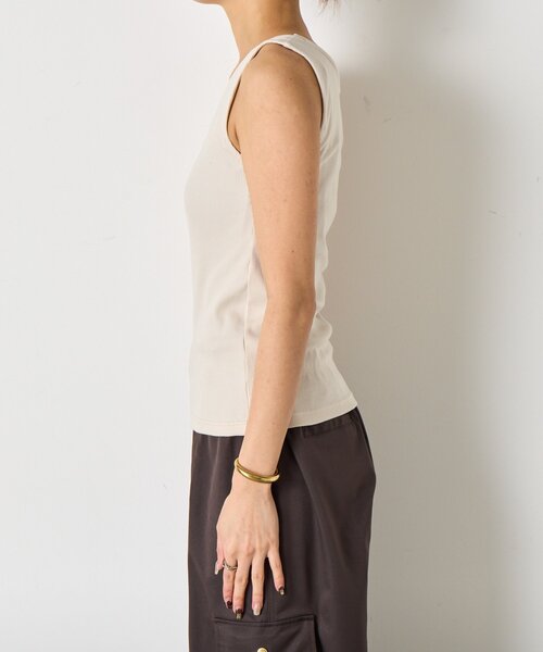 Jena espace merveilleux（ジェナ　エスパスメルヴェイユ）の「【垢抜けインナー】リブタンクトップ（キャミソール・レディース・オフホワイト/グレー/ベージュ・FREE）」の22枚目の写真