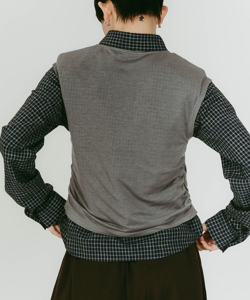 Knuth Marf(クヌースマーフ)の「【Knuth Marf】クヌースマーフ 2WAY layered compact shirt(シャツ/ブラウス・レディース・チャコールグレー/ネイビー・FREE)」の9枚目の写真