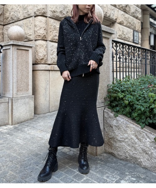 Desert　Rose（デザートローズ）の「【DESERT ROSE/デザートローズ】ラメスパンコールマーメイドニットスカート（スカート・レディース・ブラック/グレー・FREE）」の10枚目の写真