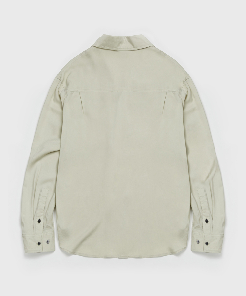 KIIMUIR(キミュア)の「オープンカラーシルキーシャツ_ベージュ(シャツ/ブラウス・レディース・その他・MEDIUM/LARGE)」の3枚目の写真