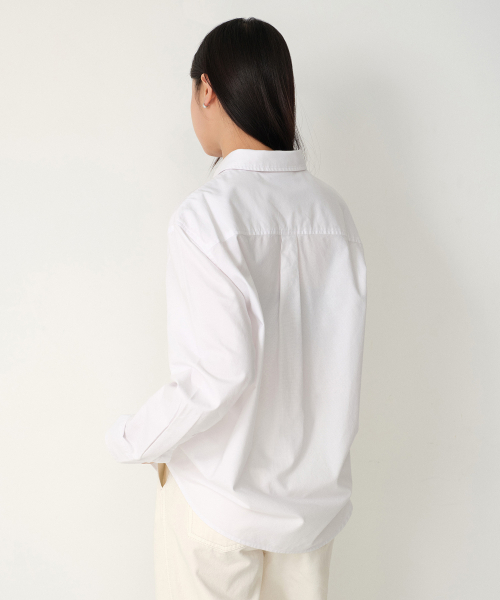 MUSINSA STANDARD WOMAN（ムシンサスタンダードウーマン）の「ウィメンズリラックスドオックスフォードシャツ[ホワイト]（シャツ/ブラウス・レディース・その他・SMALL/MEDIUM/LARGE/X-SMALL）」の3枚目の写真