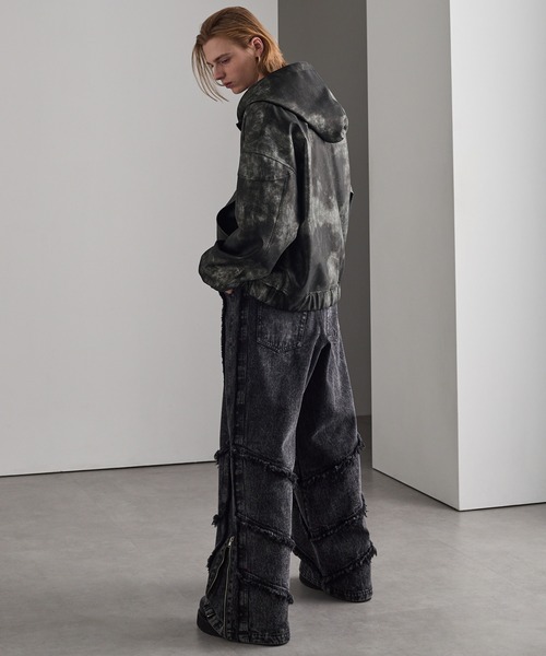 cussil(クシル)の「【cussil/クシル】ヴィンテージライク合皮フードブルゾン(ブルゾン・メンズ・ブラック/ブラウン・S/M/L)」の4枚目の写真