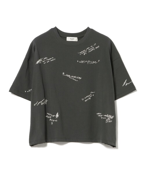 BEAMS HEART(ビームスハート)の「ランダムロゴ Tシャツ(Tシャツ/カットソー・レディース・チャコールグレー/オフホワイト/グレー・FREE)」の19枚目の写真