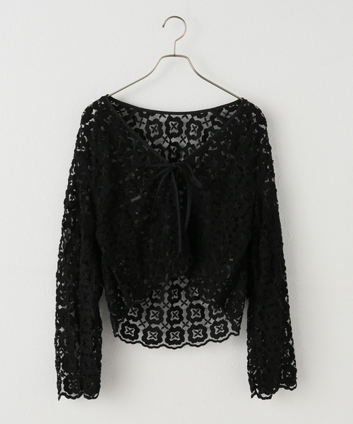 JOURNAL STANDARD(ジャーナルスタンダード)の「モチーフレースカーディガン(シャツ/ブラウス・レディース・アイボリー/ブラック・FREE)」の2枚目の写真