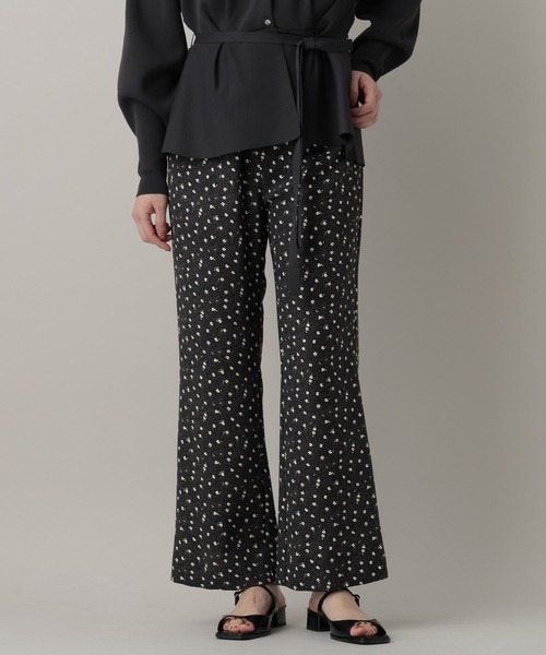 A part by（アパートバイ）の「コバナガラセミフレアパンツ（その他パンツ・レディース・ブラック/ベージュ・FREE）」の3枚目の写真