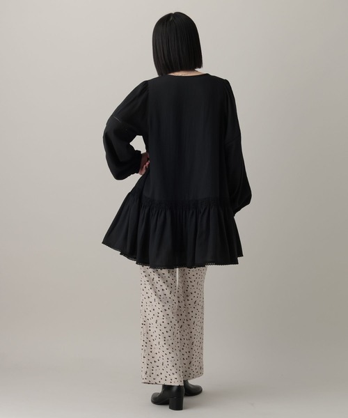 A part by（アパートバイ）の「コバナガラセミフレアパンツ（その他パンツ・レディース・ブラック/ベージュ・FREE）」の6枚目の写真