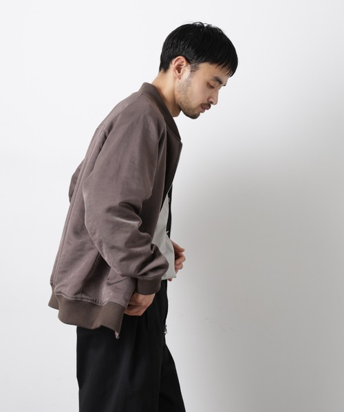 NANO universe(ナノユニバース)の「リバーシブル MA-1(MA-1・メンズ・ブラック/モカ・M/L)」の4枚目の写真