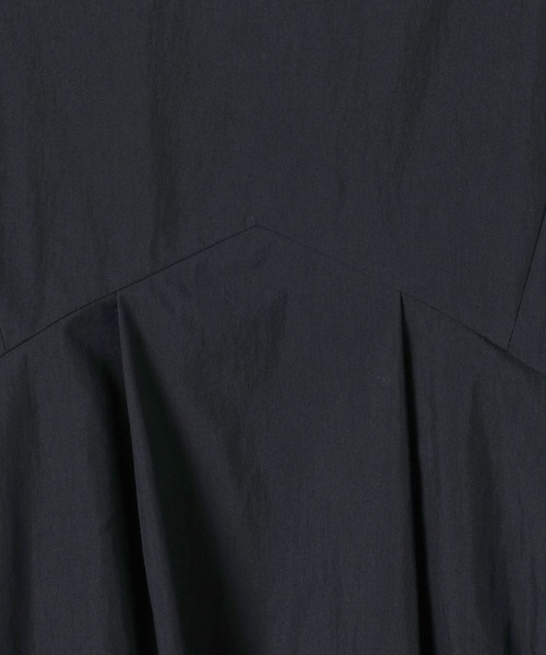 eL（エル）の「【eL】Sleek Line Cami One-piece/645558（ワンピース・レディース・オフホワイト/ブラック・FREE）」の20枚目の写真