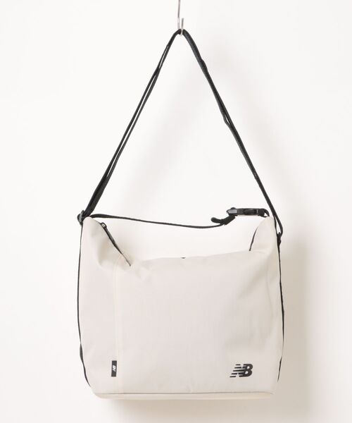 NEW BALANCE（ニューバランス）の「《New Balance》AC65034（ハンドバッグ・メンズ・ブラック/ベージュ系・フリー）」の2枚目の写真