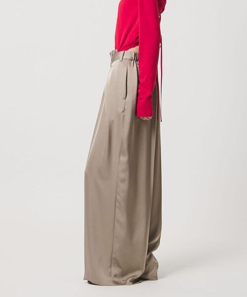 AEWEN MATOPH（イウエン マトフ）の「＜AEWEN MATOPH＞サテンインタックパンツ ‐ ウォッシャブル -（その他パンツ・レディース・ネイビー/ベージュ/ブラック・36/34/38）」の16枚目の写真