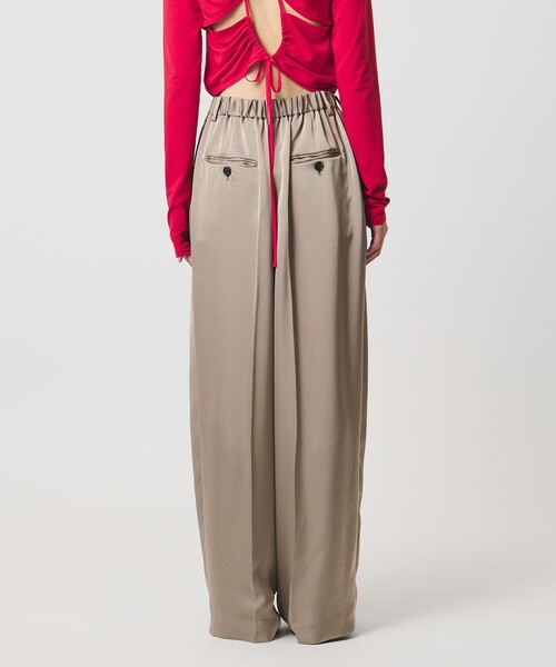 AEWEN MATOPH（イウエン マトフ）の「＜AEWEN MATOPH＞サテンインタックパンツ ‐ ウォッシャブル -（その他パンツ・レディース・ネイビー/ベージュ/ブラック・36/34/38）」の17枚目の写真