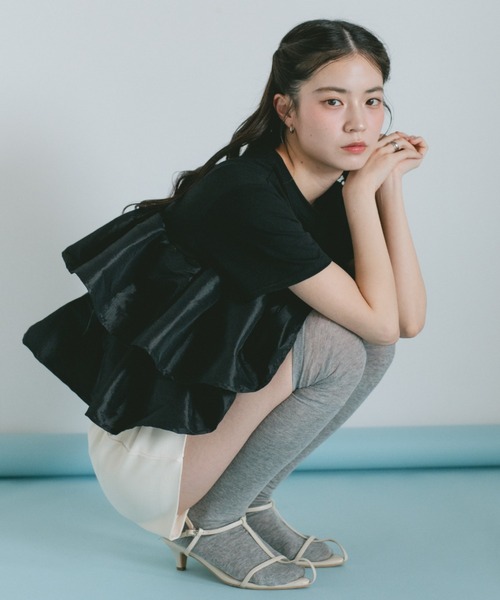 VANNIE U(ヴァニーユー)の「ティアードフリルペプラムTシャツ(Tシャツ/カットソー・レディース・ブラック/ホワイト・FREE)」の22枚目の写真