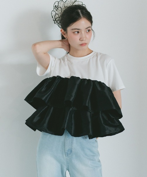 VANNIE U(ヴァニーユー)の「ティアードフリルペプラムTシャツ(Tシャツ/カットソー・レディース・ブラック/ホワイト・FREE)」の4枚目の写真