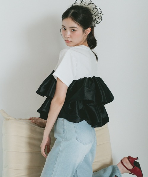 VANNIE U(ヴァニーユー)の「ティアードフリルペプラムTシャツ(Tシャツ/カットソー・レディース・ブラック/ホワイト・FREE)」の9枚目の写真