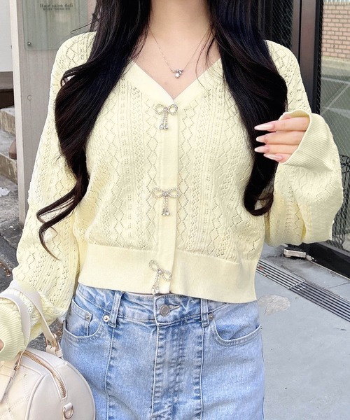 INGNI（イング）の「パターンメッシュリボンボタンニットカーディガン（カーディガン/ボレロ・レディース・ネイビー/イエロー/オフホワイト/レッド/ピンク・M）」の3枚目の写真