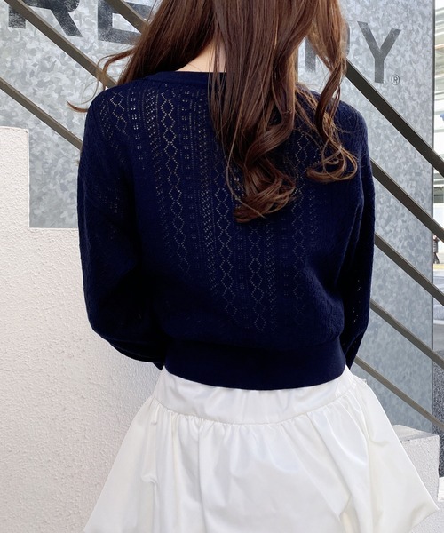 INGNI（イング）の「パターンメッシュリボンボタンニットカーディガン（カーディガン/ボレロ・レディース・ネイビー/イエロー/オフホワイト/レッド/ピンク・M）」の13枚目の写真