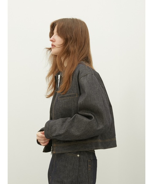 LA PEAU DE GEM（ラポドゥジェム）の「【LA PEAU DE GEM】box denim blouson/ボックスシルエットデニムブルゾン（デニムジャケット・レディース・ブルー・FREE）」の6枚目の写真