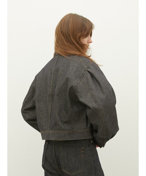 LA PEAU DE GEM（ラポドゥジェム）の「【LA PEAU DE GEM】box denim blouson/ボックスシルエットデニムブルゾン（デニムジャケット・レディース・ブルー・FREE）」の9枚目の写真