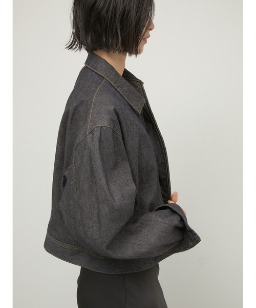 LA PEAU DE GEM(ラポドゥジェム)の「【LA PEAU DE GEM】box denim blouson/ボックスシルエットデニムブルゾン(デニムジャケット・レディース・ブルー・FREE)」の21枚目の写真