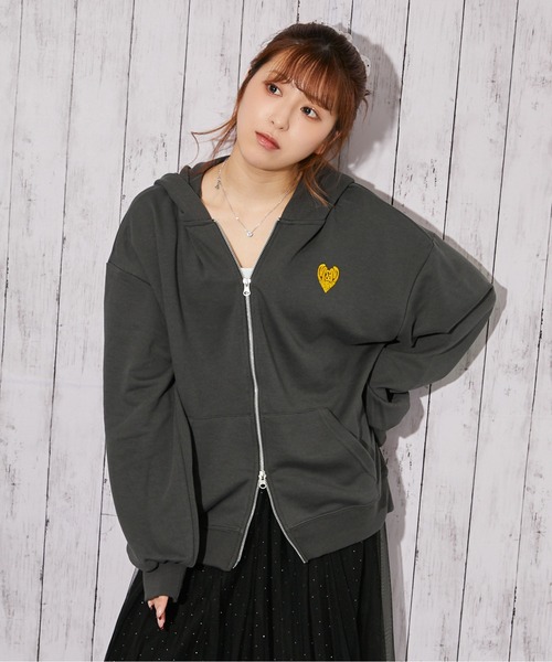 GORGE(ゴージ)の「《チェック柄ワッペン・裏起毛》パーカー/カジュアル×ストリート/春秋冬/全3色(パーカー・レディース・スミクロ/オートミール/グレー・F)」の20枚目の写真
