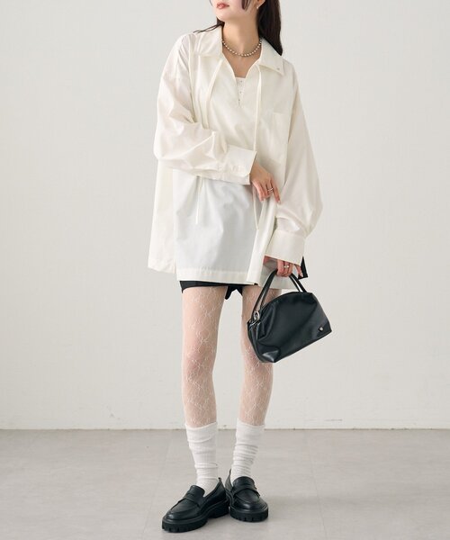 mystic（ミスティック）の「襟付きスキッパーシャツ（シャツ/ブラウス・レディース・ブルー/オフホワイト/イエロー・FREE）」の10枚目の写真