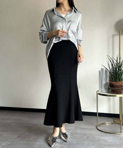 LOWO(ロワ)の「ロングマーメイドスカート(スカート・レディース・ブラック・S/M/L)」の3枚目の写真