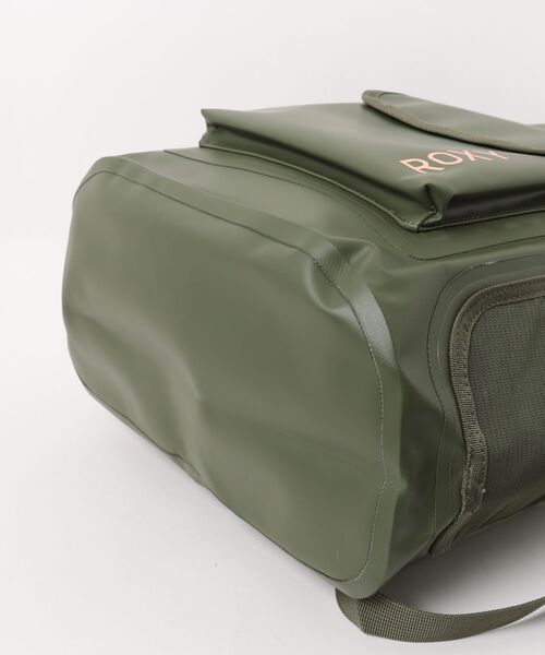 ROXY（ロキシー）の「ROXY ウィメンズ NEED IT バックパック/リュック 【2026年春夏モデル】/ロキシーターポリンウェットバッグ（バックパック/リュック・レディース・グリーン・FREE）」の3枚目の写真