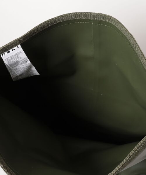 ROXY（ロキシー）の「ROXY ウィメンズ NEED IT バックパック/リュック 【2026年春夏モデル】/ロキシーターポリンウェットバッグ（バックパック/リュック・レディース・グリーン・FREE）」の4枚目の写真