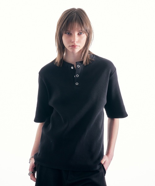 SELLE GLANT(セレグランテ)の「HENRY NECK THERMAL TSHIRT/ヘンリーネックサーマルTシャツ(Tシャツ/カットソー・メンズ・グレー/ボルドー/ブラック・LARGE/SMALL/MEDIUM)」の6枚目の写真