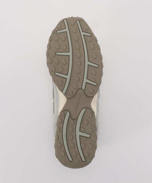 IENA（イエナ）の「NEW BALANCE/ニューバランス 204L スニーカー（スニーカー・レディース・ホワイト・25cm/24.5cm/24cm/23.5cm/23cm）」の6枚目の写真