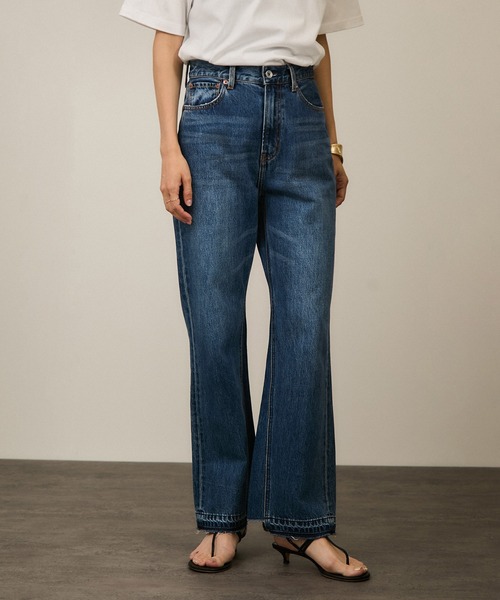 SALON adam et rope'（サロン アダム エ ロペ）の「COTTON USAセミフレアデニム 4（デニムパンツ・レディース・ブルー系その他6/サックスブルー・X-SMALL/S/M）」の4枚目の写真