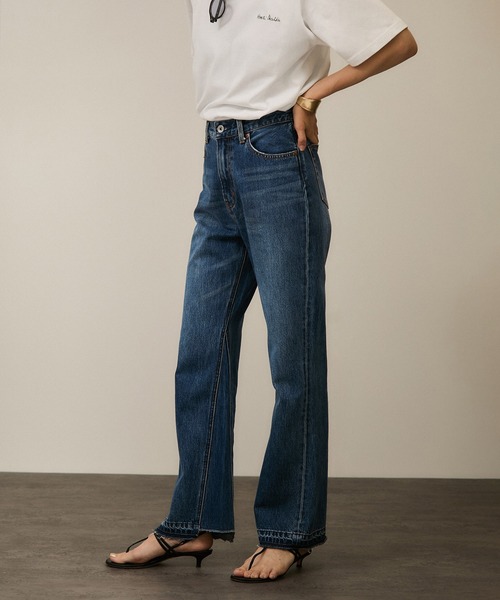 SALON adam et rope'（サロン アダム エ ロペ）の「COTTON USAセミフレアデニム 4（デニムパンツ・レディース・ブルー系その他6/サックスブルー・X-SMALL/S/M）」の5枚目の写真