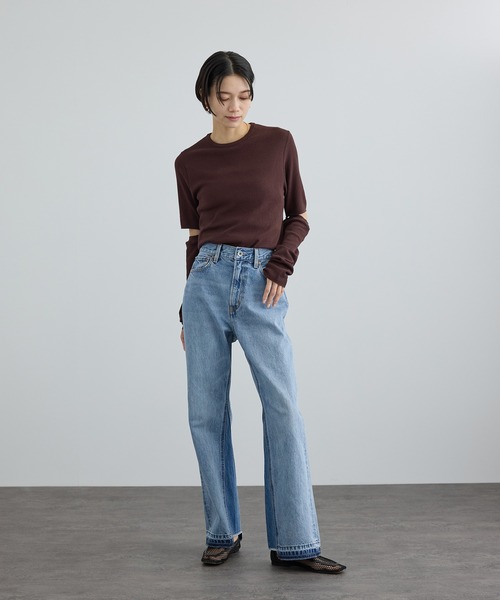 SALON adam et rope'(サロン アダム エ ロペ)の「COTTON USAセミフレアデニム 4(デニムパンツ・レディース・ブルー系その他6/サックスブルー・X-SMALL/S/M)」の11枚目の写真