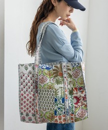 VitaFelice（ヴィータフェリーチェ）の「カラフルパッチワークビッグトートバッグ A4対応 大容量（トートバッグ）」