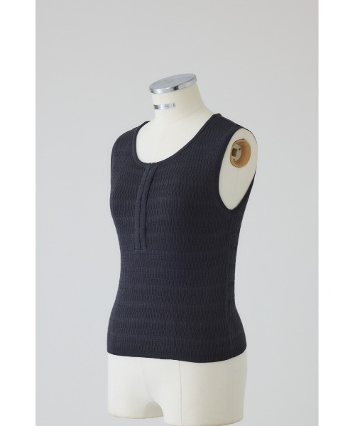 RIM.ARK（リムアーク）の「【PRE ORDER】Round neck hook tank ラウンドネック フック タンク（タンクトップ・レディース・ライトカーキ/アイボリー/ブラック/グレー・FREE）」の3枚目の写真