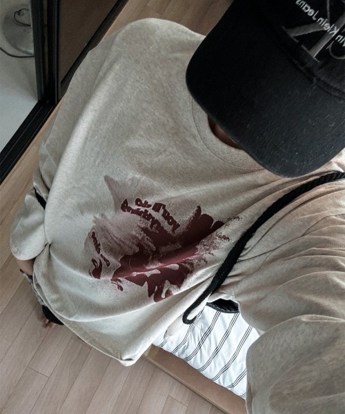 COSYHARU（コシハル）の「タイムマーガレット長袖Tシャツ（Tシャツ/カットソー・メンズ・オートミール・FREE）」の5枚目の写真