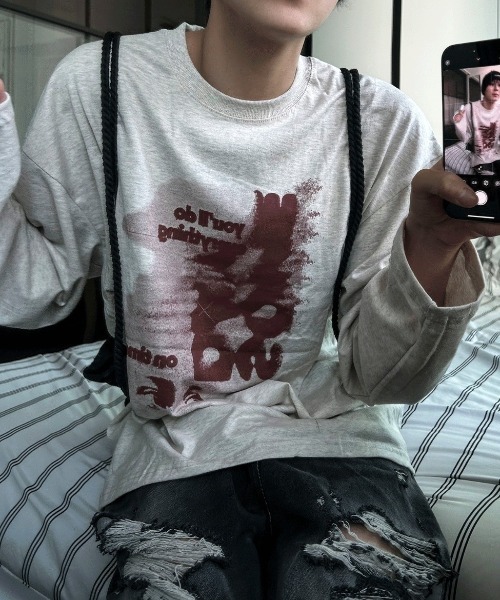 COSYHARU（コシハル）の「タイムマーガレット長袖Tシャツ（Tシャツ/カットソー・メンズ・オートミール・FREE）」の3枚目の写真