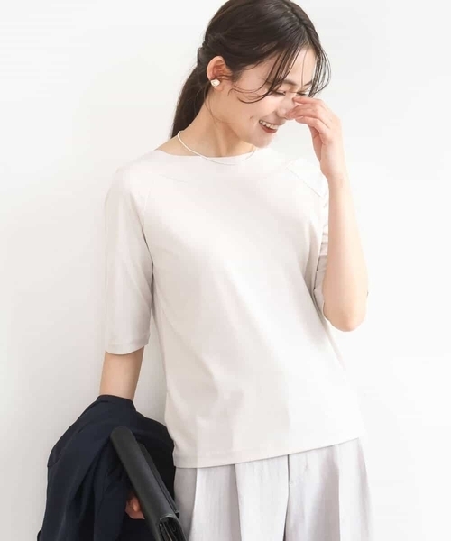 MK MICHEL KLEIN（エムケーミッシェルクラン）の「2wayネックデザインポンチカットソー/接触冷感/UVカット/洗える（Tシャツ/カットソー・レディース・ベージュ/ブラック・38）」の10枚目の写真
