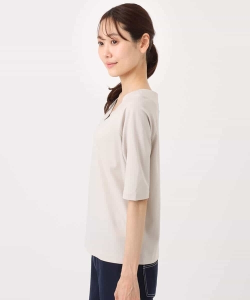 MK MICHEL KLEIN（エムケーミッシェルクラン）の「2wayネックデザインポンチカットソー/接触冷感/UVカット/洗える（Tシャツ/カットソー・レディース・ベージュ/ブラック・38）」の14枚目の写真