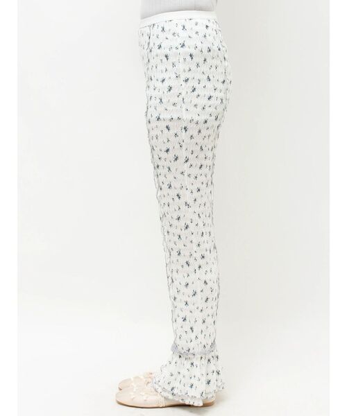 merry jenny(メリージェニー)の「ストレッチティアードフリルパンツ(その他パンツ・レディース・その他1/オフホワイト・FREE)」の13枚目の写真