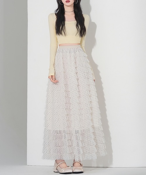 LAFFMO（ラフモ）の「ドット柄チュールティアードフリルロングスカート（スカート・レディース・キャメル/ベージュ/ブラック・F）」の2枚目の写真